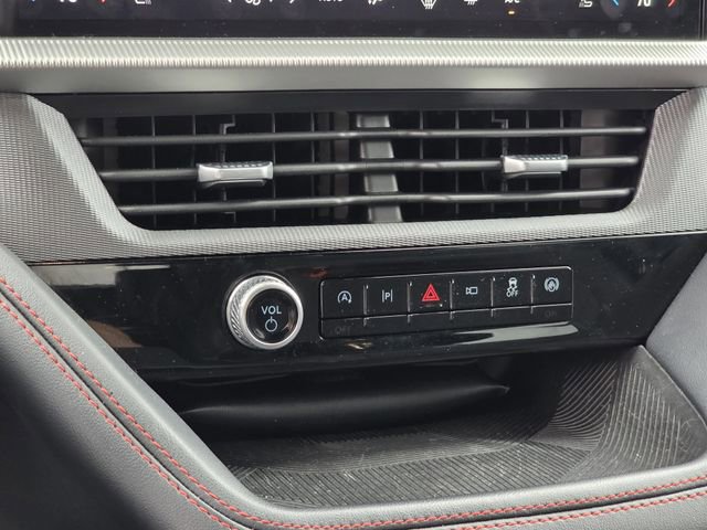 Certified 2025 Ford Explorer ST-Line image 21