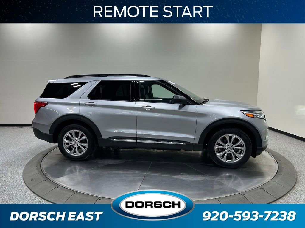 Certified 2020 Ford Explorer XLT w/ Equipment Group 202A AWD/4WD image 4