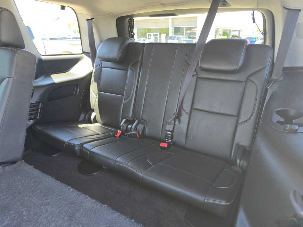 Used 2020 GMC Yukon SLT w/ Open Road Package AWD/4WD image 17