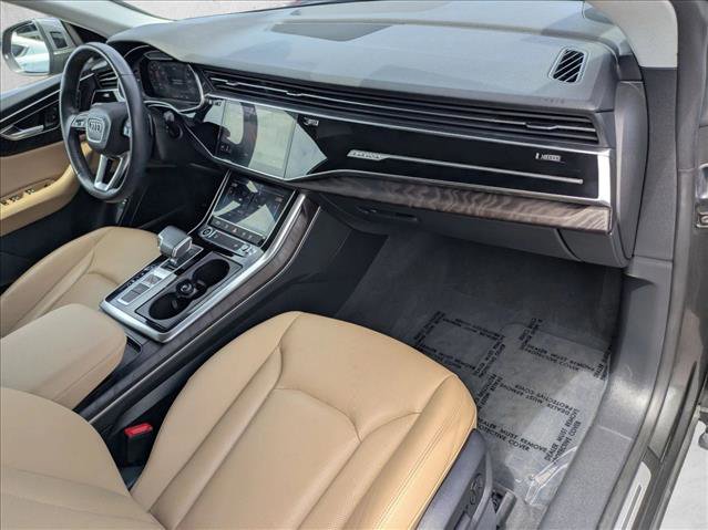 Used 2022 Audi Q8 Premium Plus AWD/4WD image 23