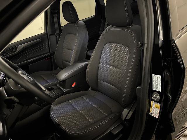 Certified 2025 Ford Escape Active image 12