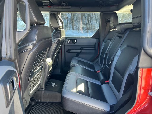 Certified 2024 Ford Bronco Black Diamond image 14