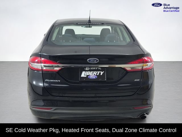 Certified 2018 Ford Fusion SE w/ Fusion SE Technology Package FWD image 4