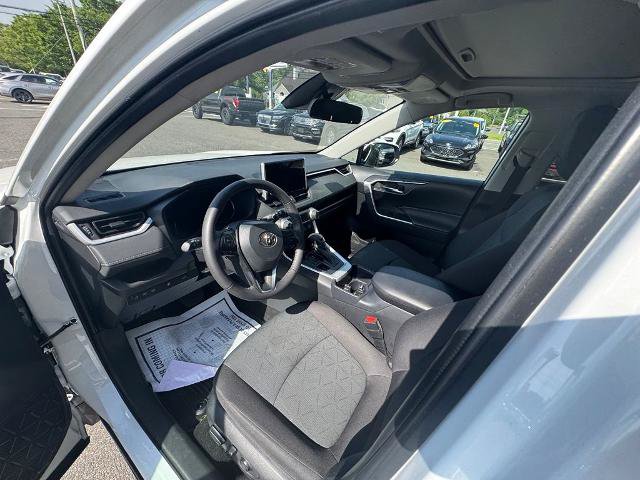 Used 2025 Toyota RAV4 XLE w/ Convenience Package AWD/4WD image 15