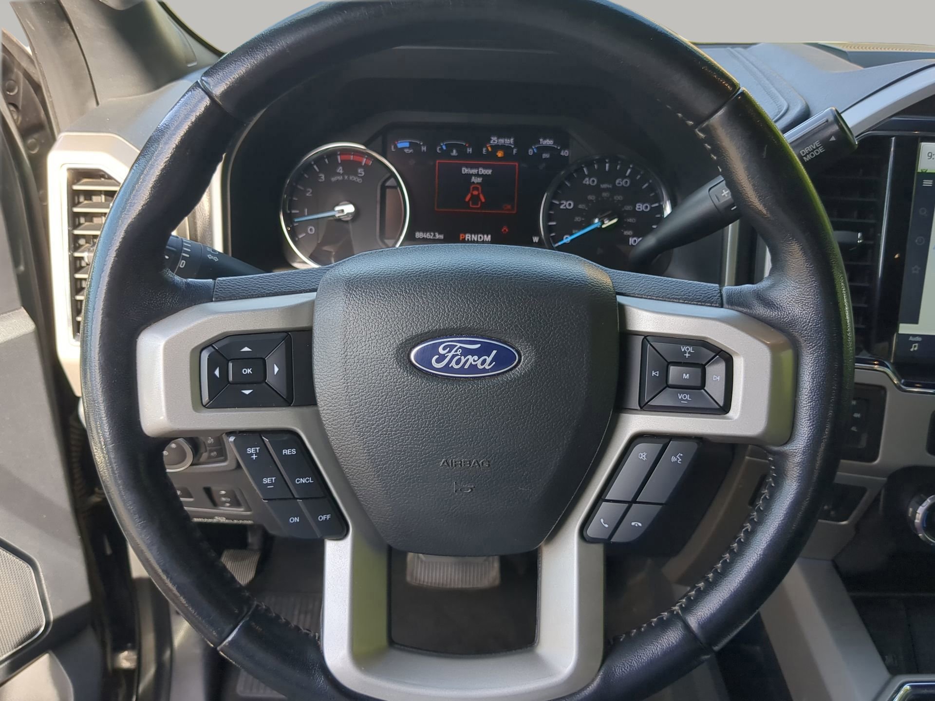 Certified 2022 Ford F250 Lariat w/ Lariat Ultimate Package image 68