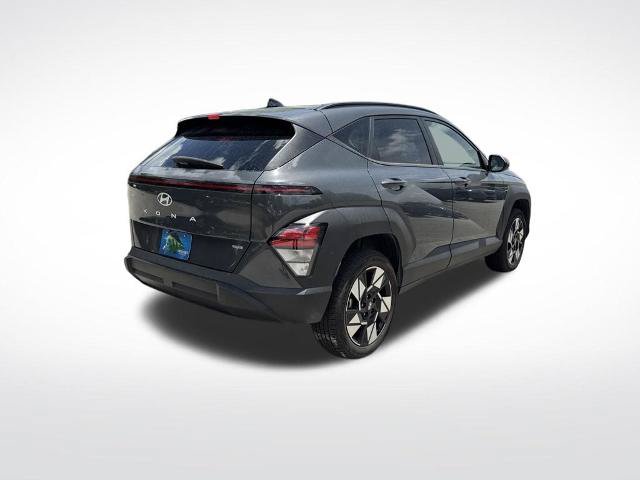 Used 2024 Hyundai Kona SEL AWD/4WD image 5