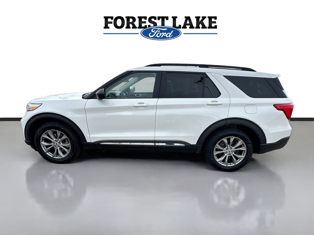 Certified 2023 Ford Explorer XLT w/ Equipment Group 202A image 4