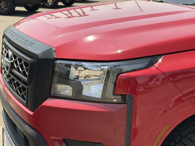Used 2022 Nissan Frontier S w/ Technology Package RWD image 9