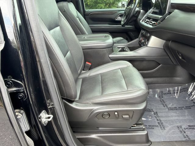 Used 2022 Chevrolet Tahoe Z71 w/ Z71 Off-Road Package AWD/4WD image 13