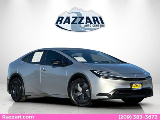 Used 2024 Toyota Prius LE
