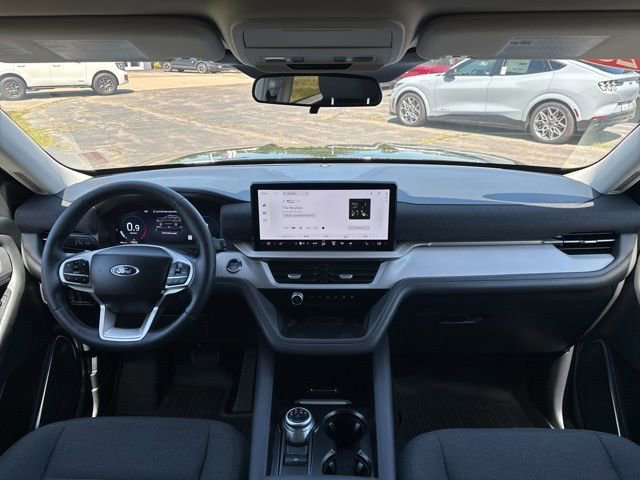 Certified 2025 Ford Explorer Active image 10