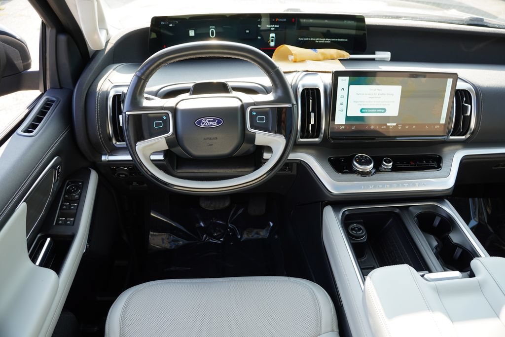 Certified 2025 Ford Expedition Platinum w/ Driver's Package AWD/4WD image 23