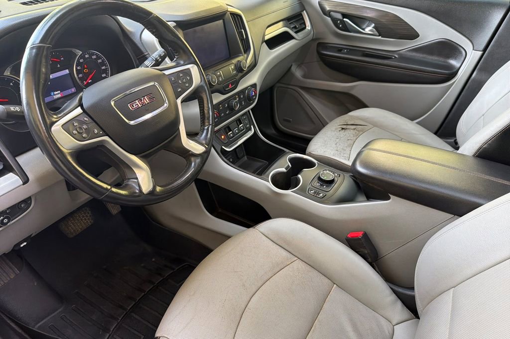 Used 2019 GMC Terrain SLT w/ Infotainment Package II AWD/4WD image 6