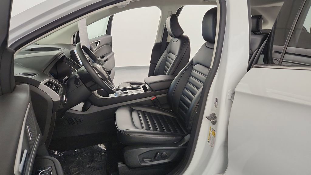 Certified 2022 Ford Edge SEL w/ Convenience Package image 15