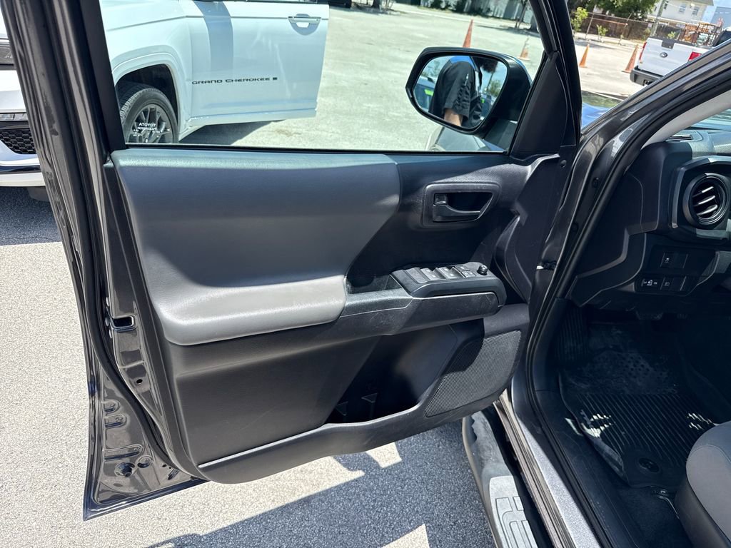 Used 2021 Toyota Tacoma SR w/ SR Convenience Package RWD image 13