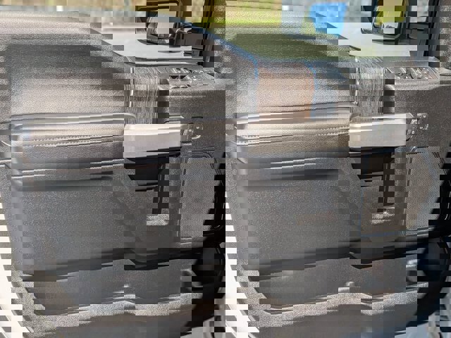 Certified 2021 Ford F250 Lariat w/ Lariat Ultimate Package image 13