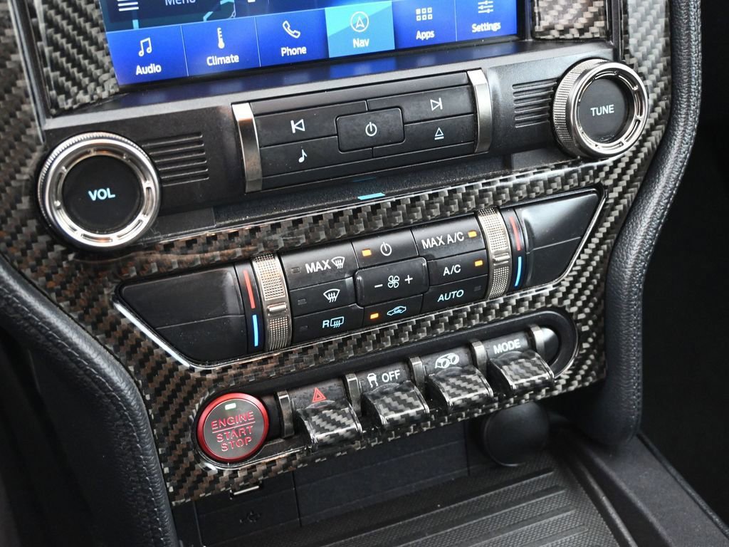 Certified 2022 Ford Mustang Shelby GT500 w/ Carbon Fiber Track Pack image 43