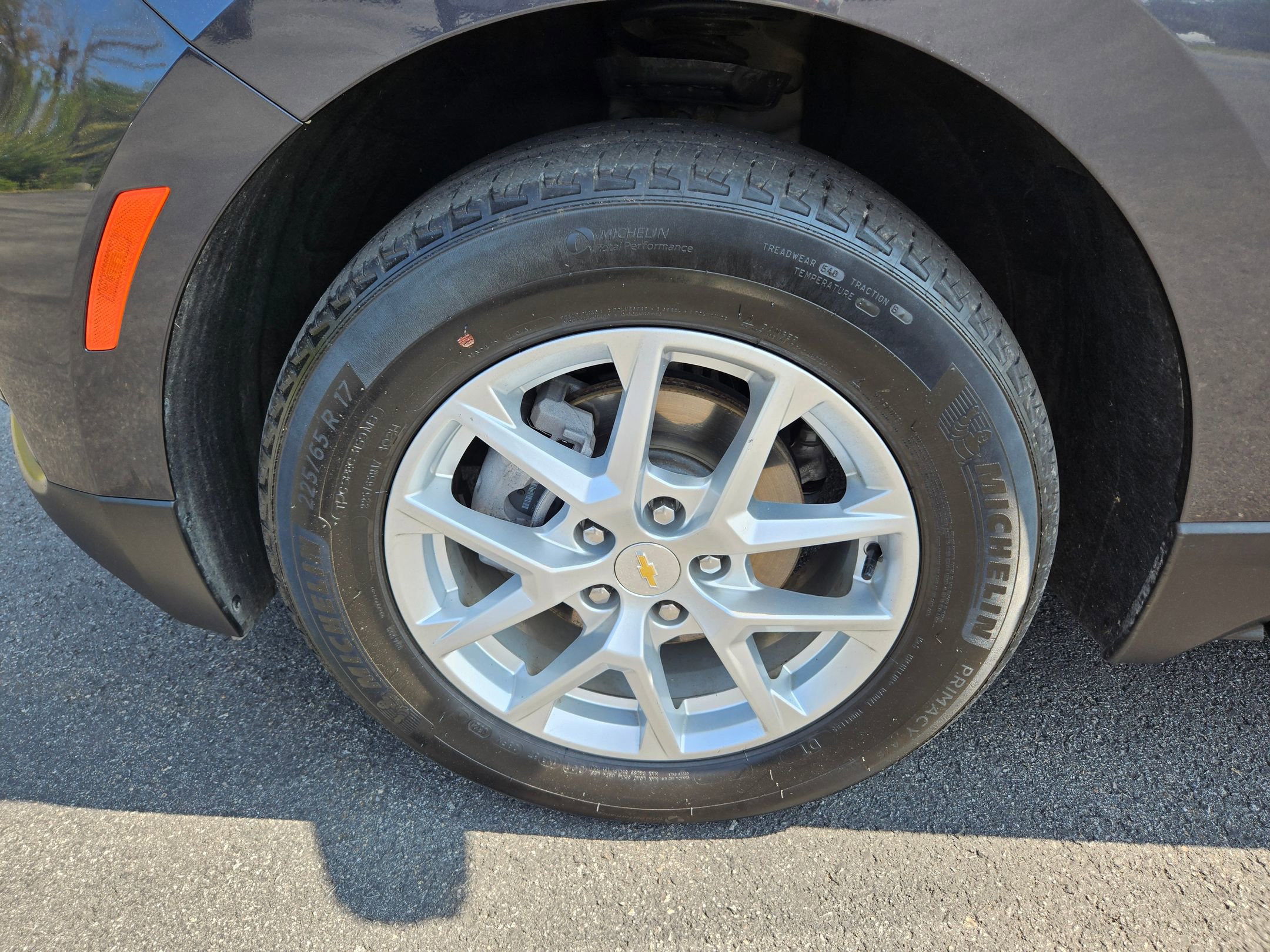 Used 2022 Chevrolet Equinox LS image 26