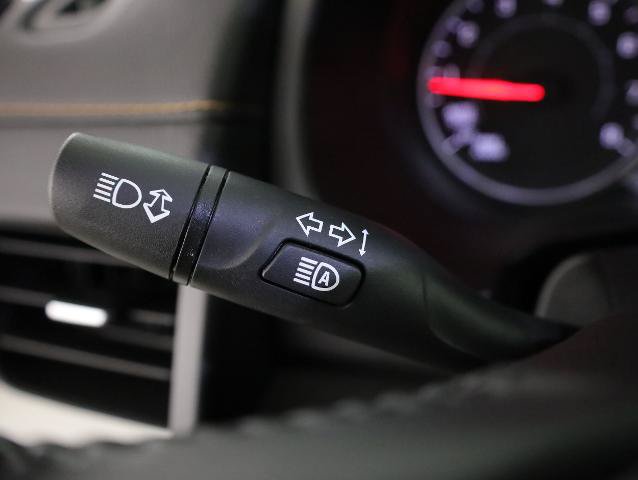 Used 2020 GMC Terrain SLT w/ Preferred Package AWD/4WD image 15