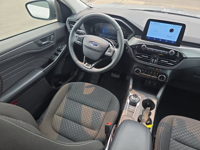 Certified 2024 Ford Escape Active AWD/4WD image 32