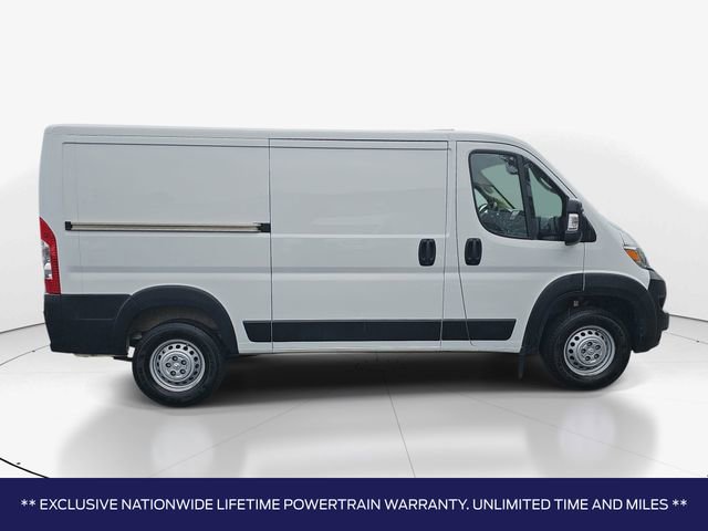 Used 2025 RAM ProMaster 2500 w/ Convenience Group FWD video 3