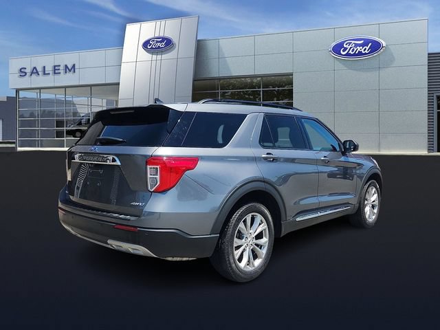 Certified 2024 Ford Explorer XLT w/ Equipment Group 202A AWD/4WD image 3
