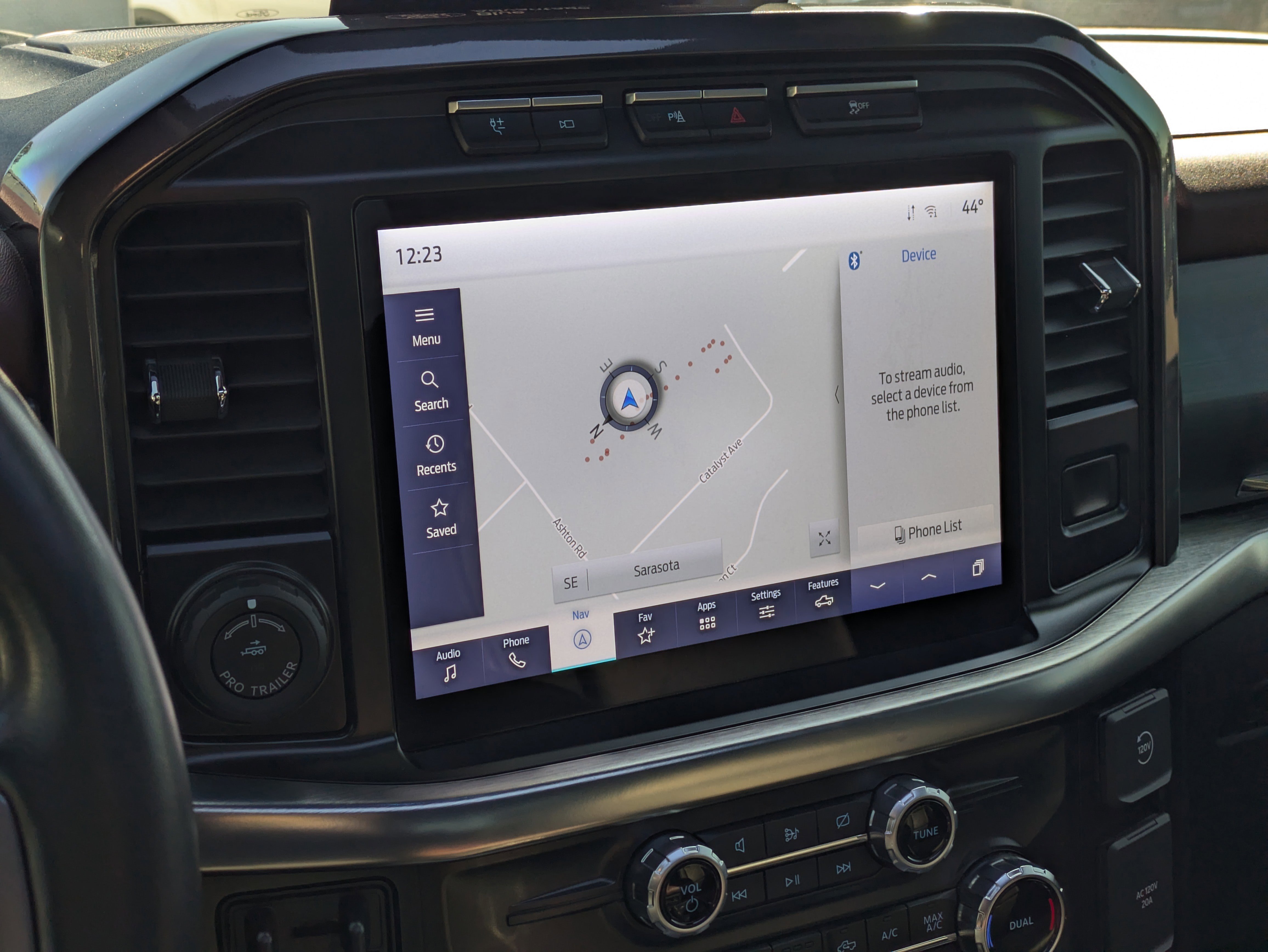 Certified 2023 Ford F150 Lariat w/ Equipment Group 502A High image 30