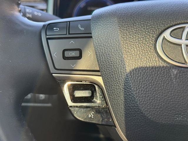 Used 2025 Toyota Camry XSE FWD image 15