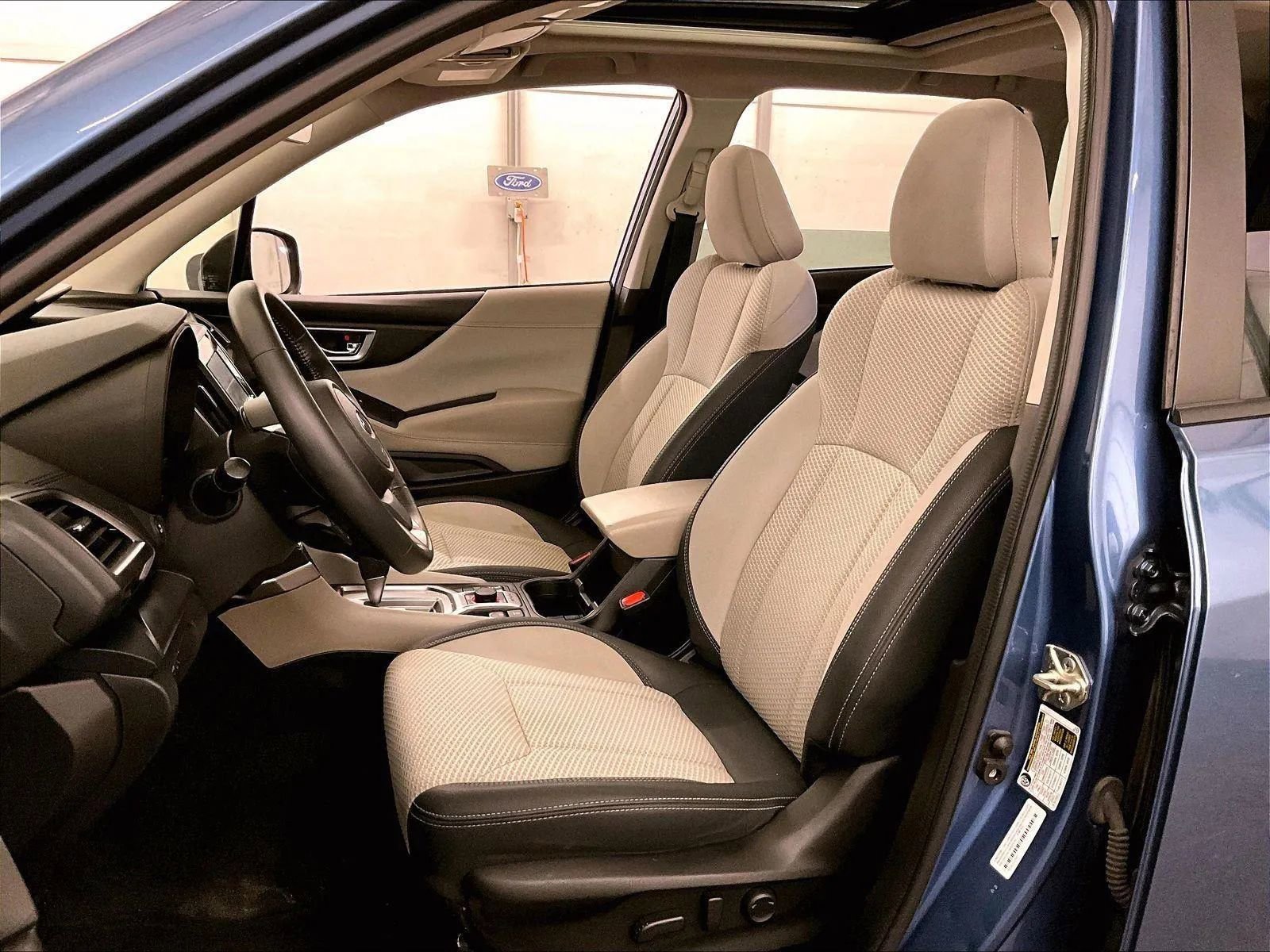 Used 2022 Subaru Forester Premium AWD/4WD image 24