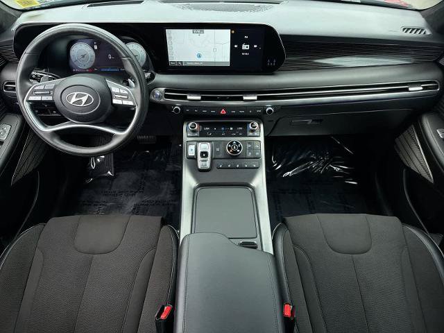 Used 2025 Hyundai Palisade Calligraphy AWD/4WD image 16