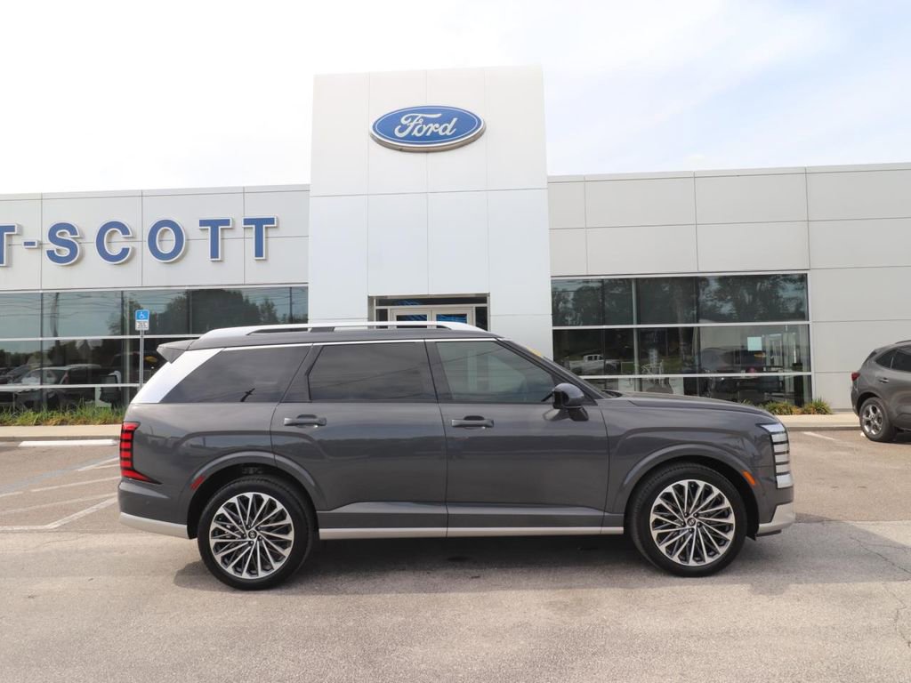 Used 2026 Hyundai Palisade Calligraphy AWD/4WD image 15