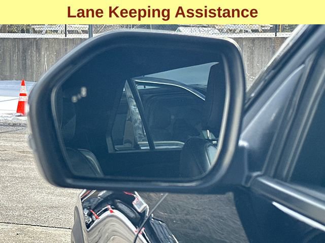 Certified 2025 Ford Explorer ST-Line w/ ST-Line Street Pack image 12