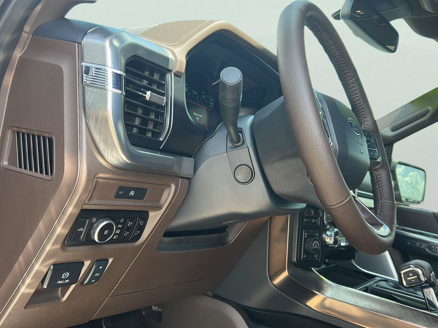 Certified 2025 Ford F150 King Ranch w/ FX4 Off-Road Package AWD/4WD image 12