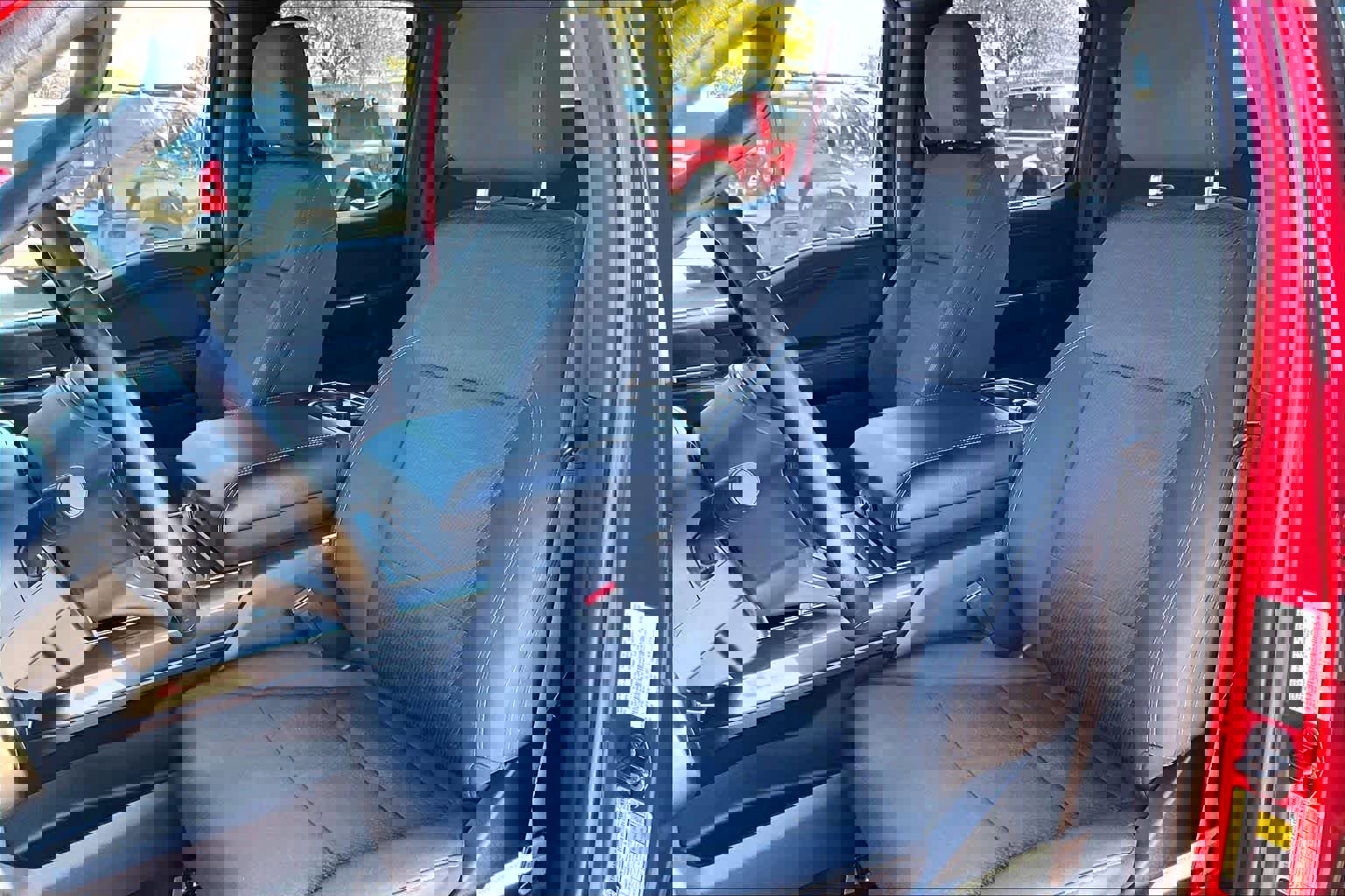 Certified 2022 Ford F150 XLT w/ Equipment Group 302A High image 10