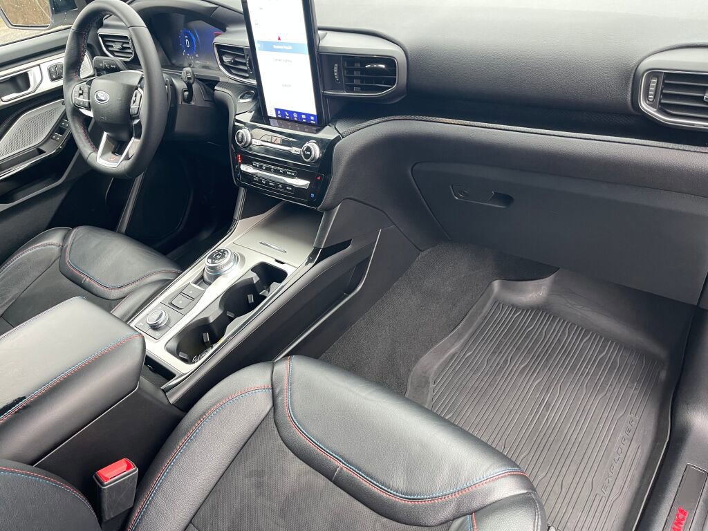 Certified 2023 Ford Explorer ST w/ Equipment Group 401A image 25