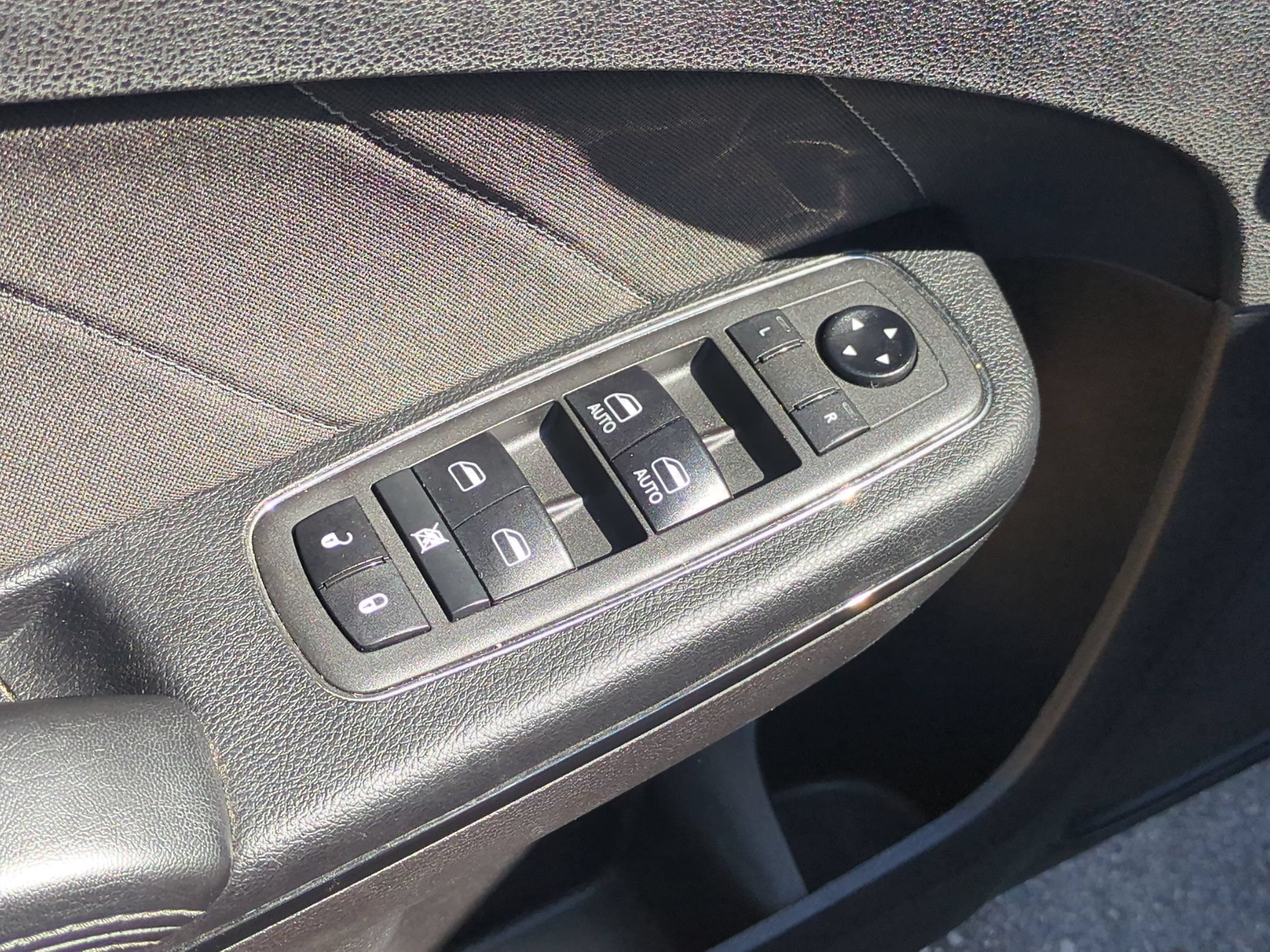 Used 2021 Dodge Charger SXT w/ Blacktop Package RWD image 12