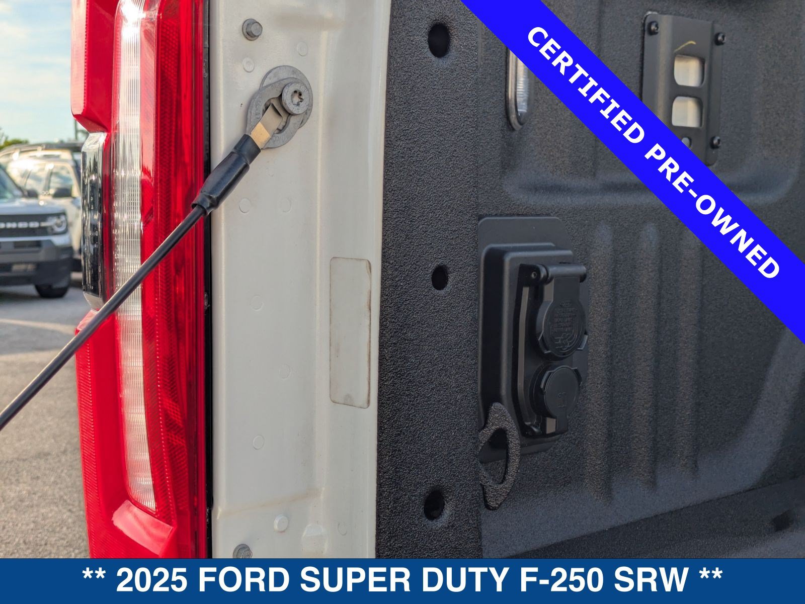 Certified 2025 Ford F250 King Ranch AWD/4WD image 15