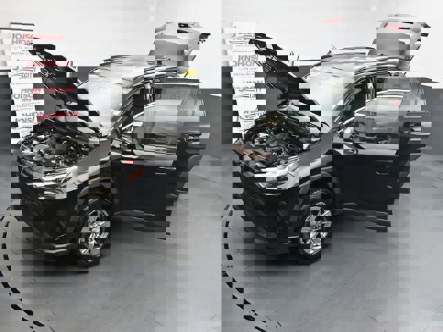 Used 2023 Toyota RAV4 XLE AWD/4WD image 44