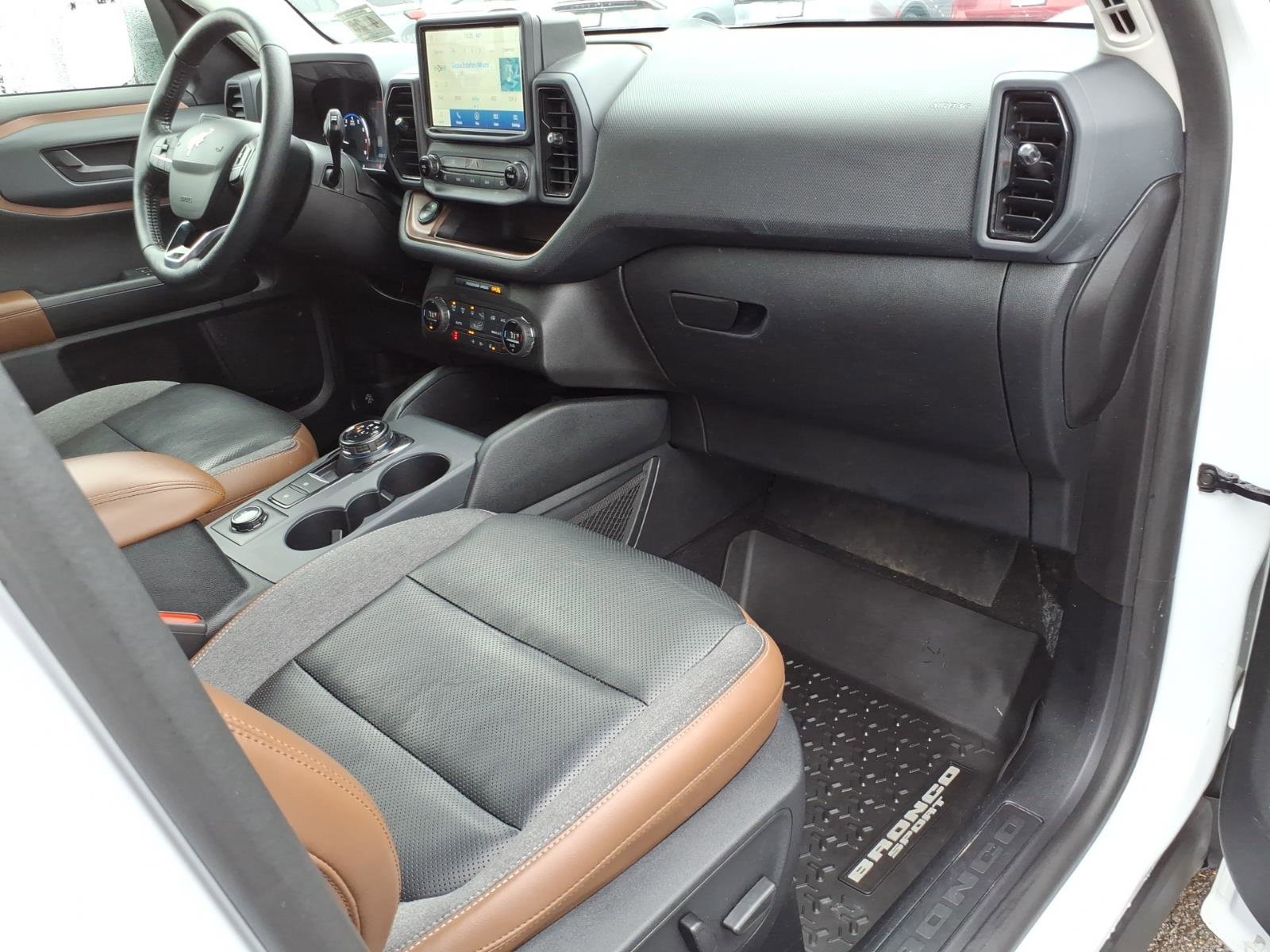 Certified 2021 Ford Bronco Sport Outer Banks AWD/4WD image 9