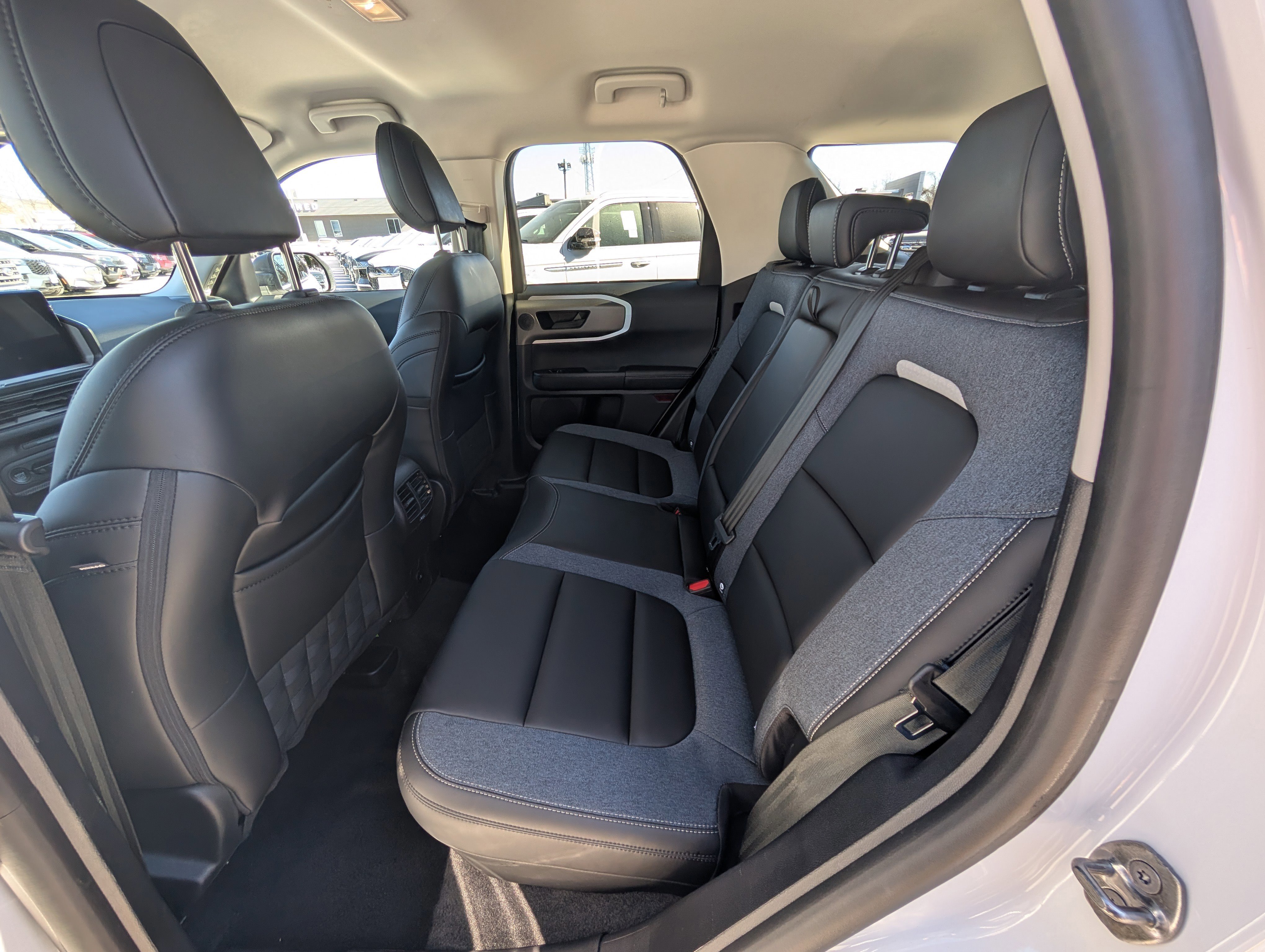 Certified 2025 Ford Bronco Sport Outer Banks w/ Outer Banks Tech Package+ image 15