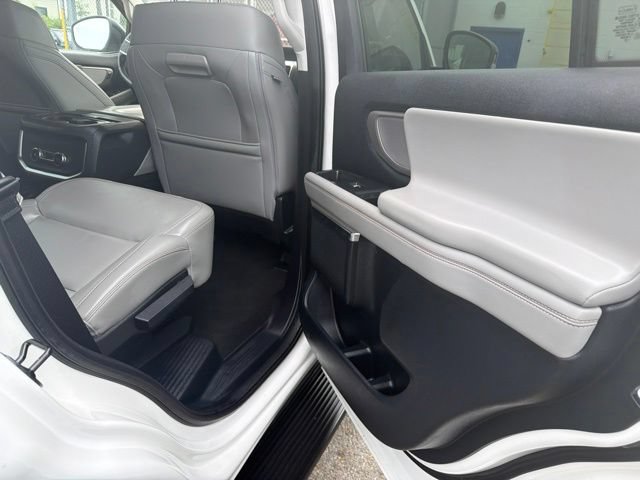 Certified 2025 Ford Expedition Active AWD/4WD image 36