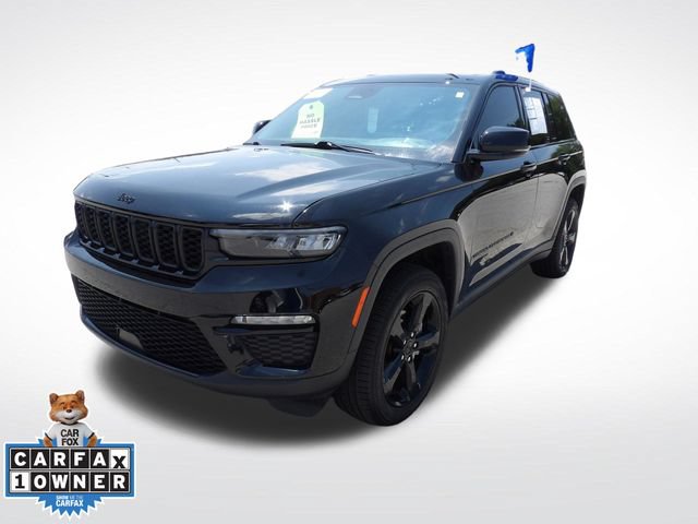 Used 2025 Jeep Grand Cherokee Limited w/ Black Appearance Package RWD image 3