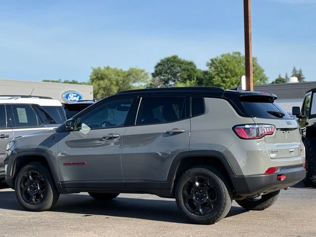 Used 2023 Jeep Compass Trailhawk AWD/4WD image 39