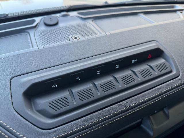 Certified 2025 Ford Bronco Badlands image 27