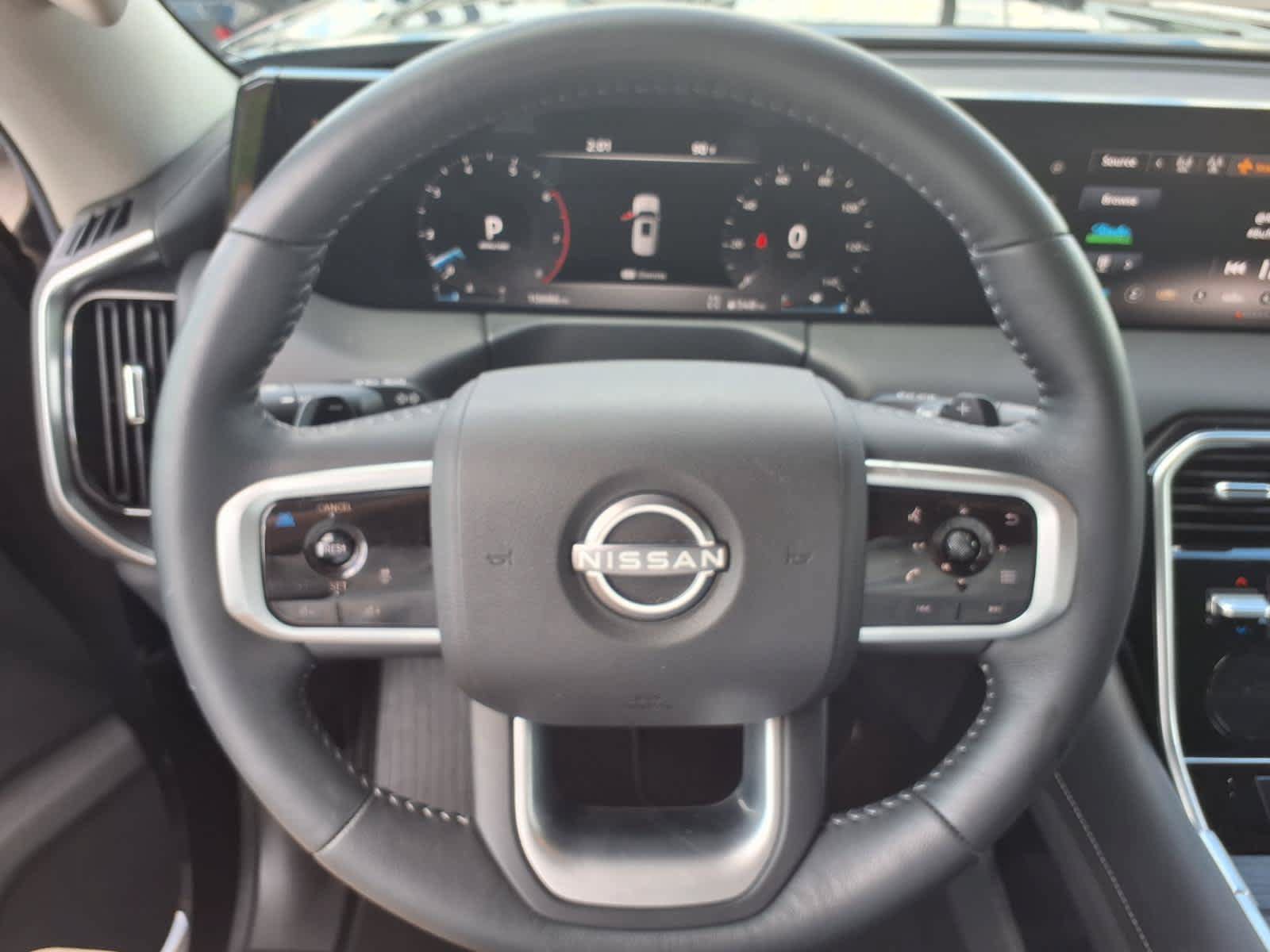 Used 2025 Nissan Armada SV AWD/4WD image 8