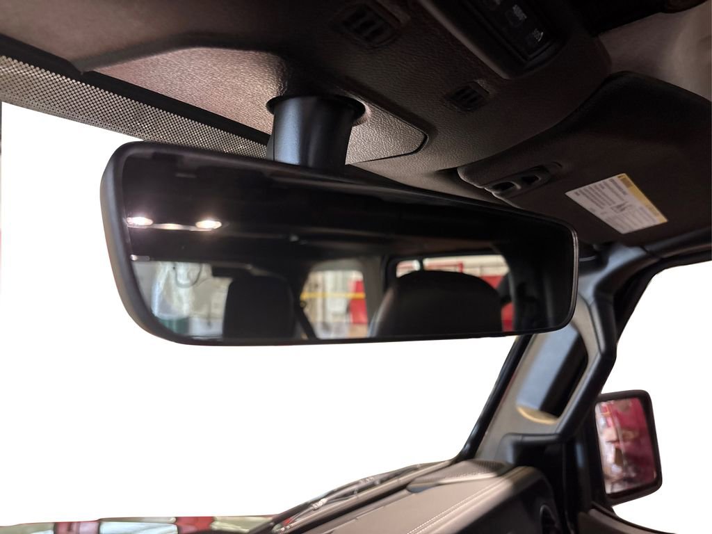 Used 2022 Jeep Wrangler Unlimited Sahara w/ Cold Weather Group image 26