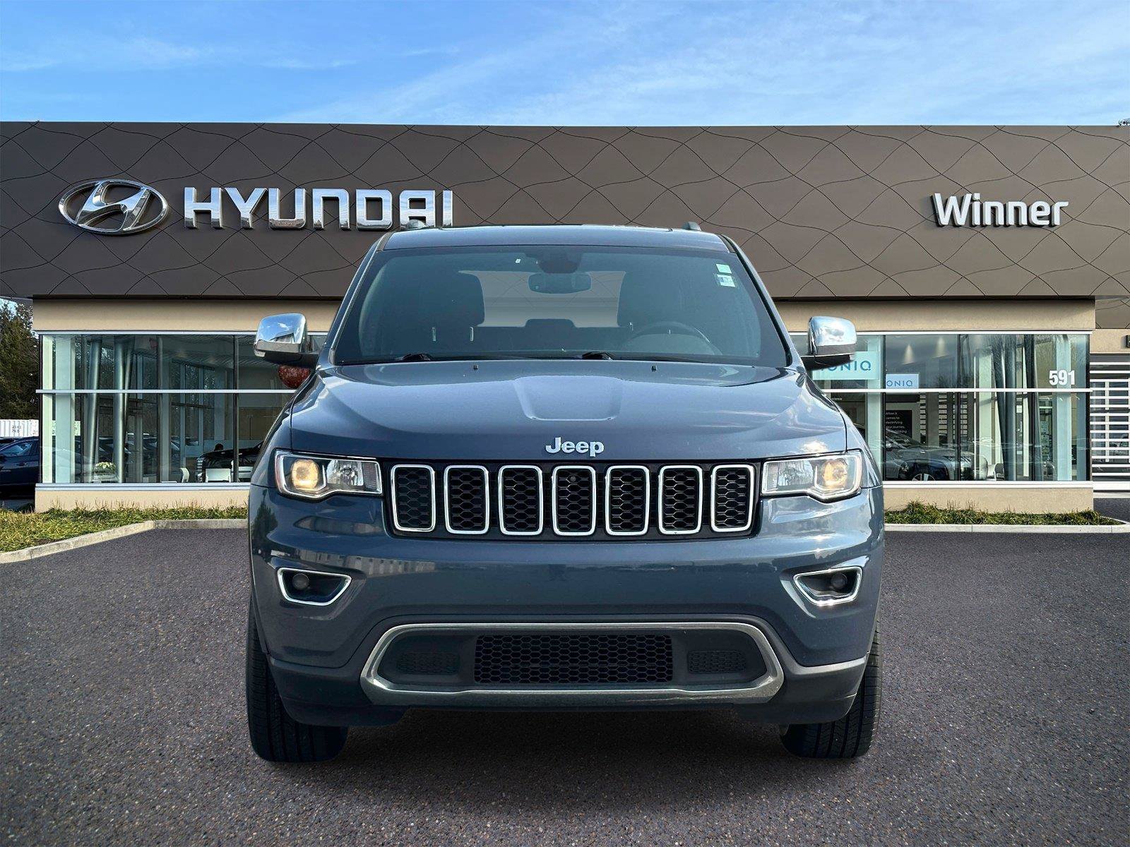 Used 2020 Jeep Grand Cherokee Limited AWD/4WD image 6