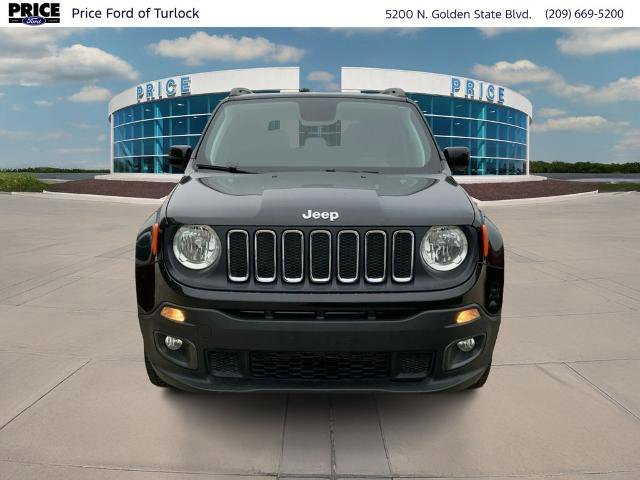 Used 2018 Jeep Renegade Latitude w/ Cold Weather Group image 8