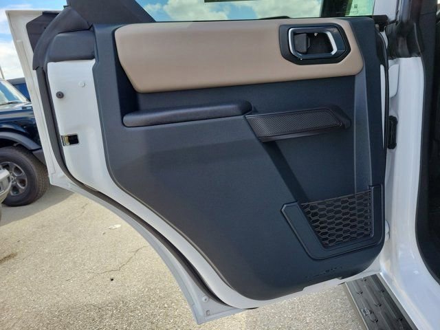 Certified 2024 Ford Bronco Wildtrak AWD/4WD image 14