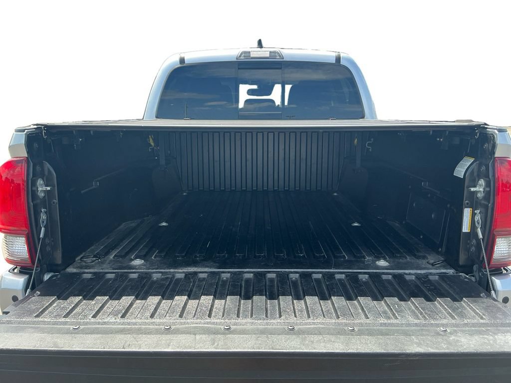 Used 2023 Toyota Tacoma SR5 AWD/4WD image 24
